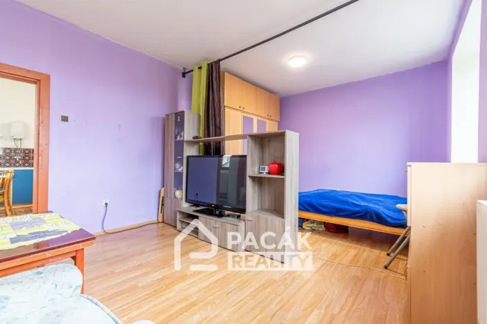 Prodej pozemku pro bydlení, Litovel - Nasobůrky, 4293 m2