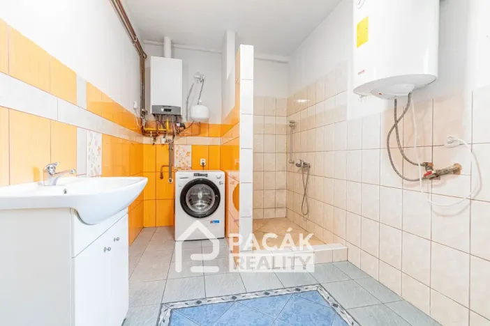 Prodej pozemku pro bydlení, Litovel - Nasobůrky, 4293 m2