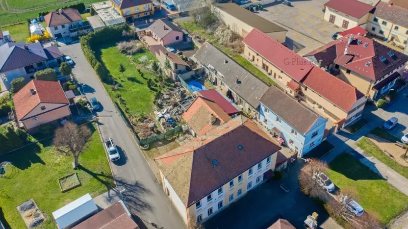 Prodej rodinného domu, Radovesice, 520 m2