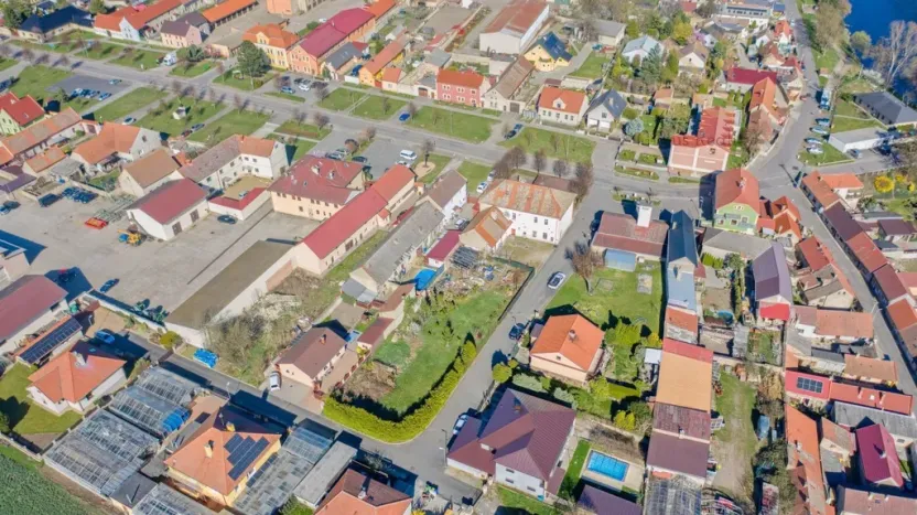 Prodej rodinného domu, Radovesice, 520 m2