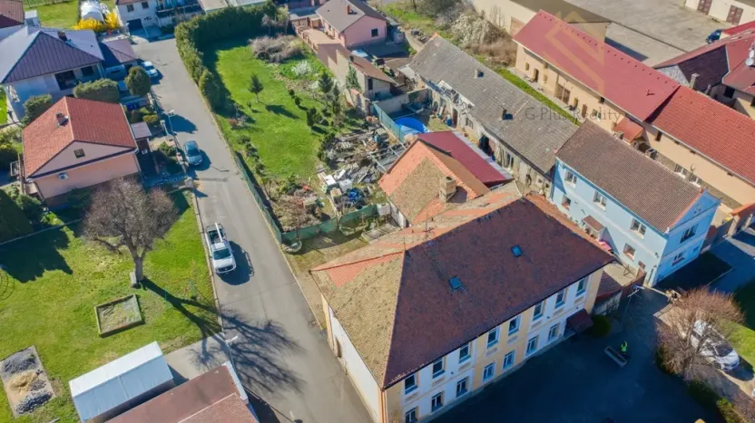 Prodej rodinného domu, Radovesice, 520 m2