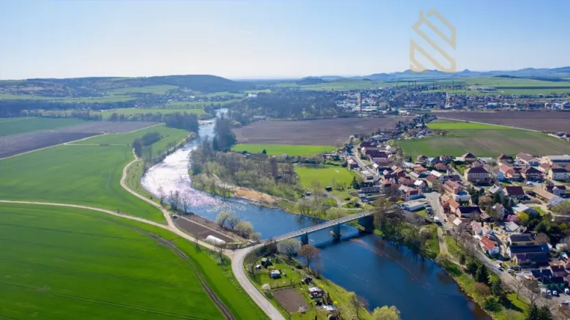 Prodej rodinného domu, Radovesice, 520 m2