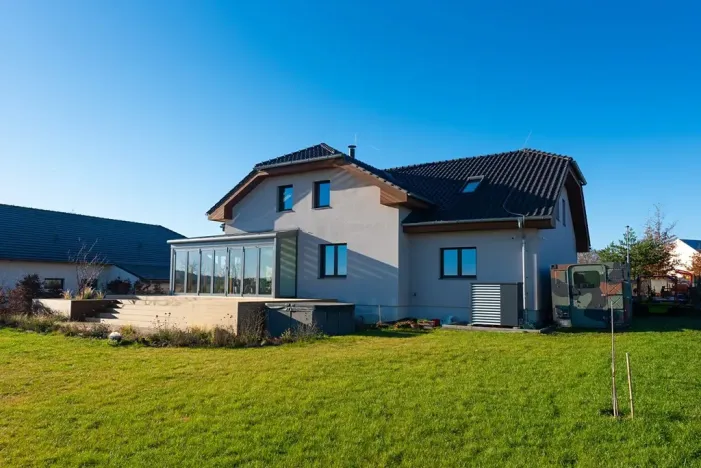 Prodej rodinného domu, Líšnice, 336 m2