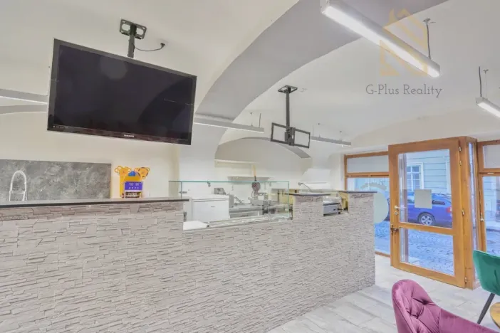 Pronájem obchodního prostoru, Louny, Pivovarská, 55 m2