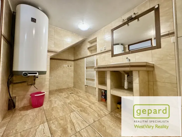 Prodej rodinného domu, Karlovy Vary - Počerny, 150 m2