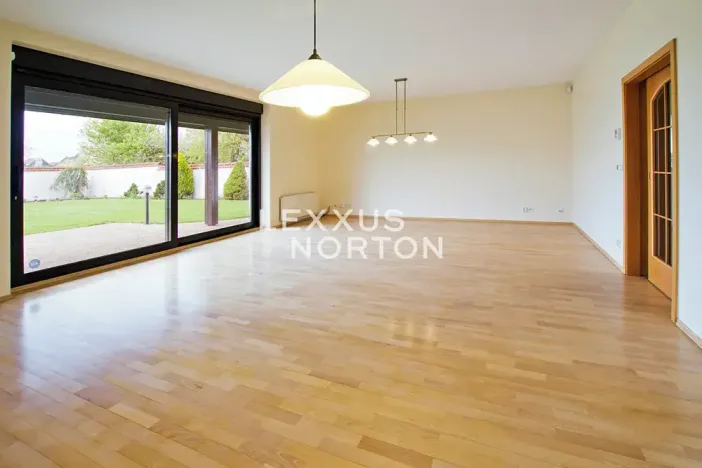 Pronájem rodinného domu, Horoměřice, Do Oříšků, 240 m2