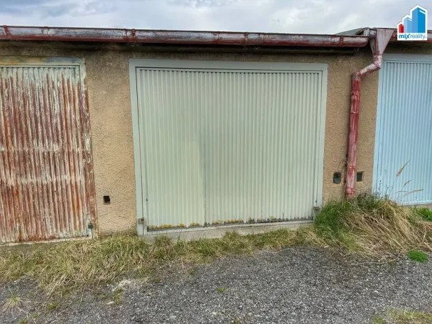 Pronájem garáže, Plzeň, Skladová, 18 m2