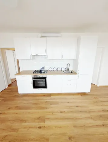 Pronájem bytu 3+kk, Praha, V dolině, 59 m2