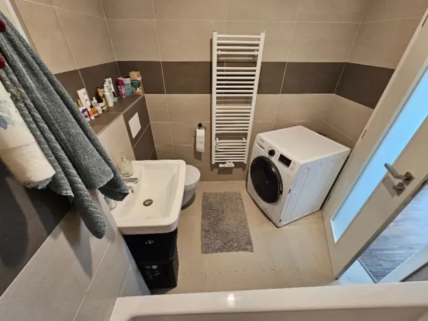 Pronájem bytu 2+kk, Ústí nad Labem - Ústí nad Labem-centrum, Velká Hradební, 54 m2