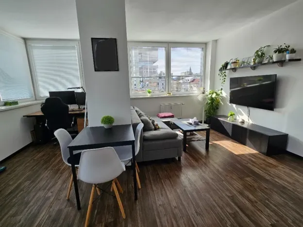 Pronájem bytu 2+kk, Ústí nad Labem - Ústí nad Labem-centrum, Velká Hradební, 54 m2