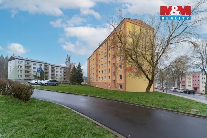 Prodej bytu 2+1, Habartov, Karla Čapka, 52 m2