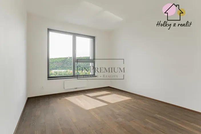 Pronájem bytu 3+kk, Praha, Mezi vodami, 92 m2