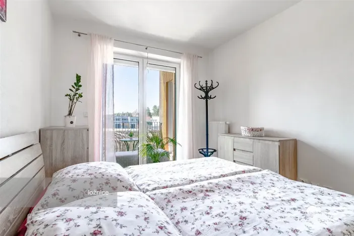 Prodej bytu 2+kk, Plzeň - Valcha, Špačková, 56 m2