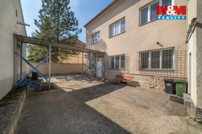 Pronájem obchodního prostoru, Králův Dvůr, Plzeňská, 367 m2