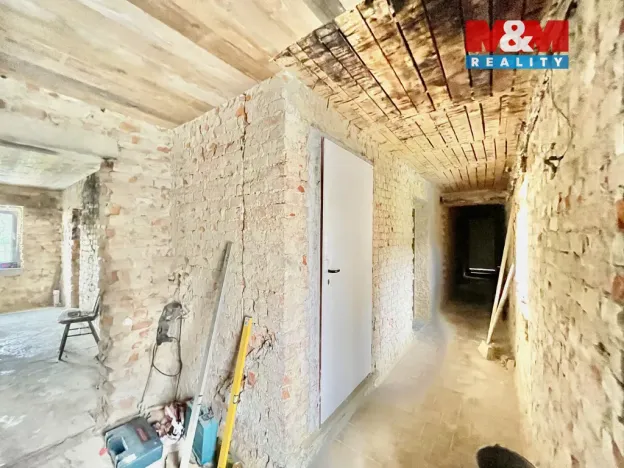 Prodej rodinného domu, Třebařov, 336 m2