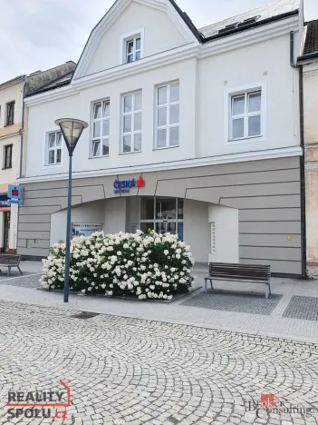 Pronájem bytu 1+kk, Hlučín, Mírové náměstí, 47 m2