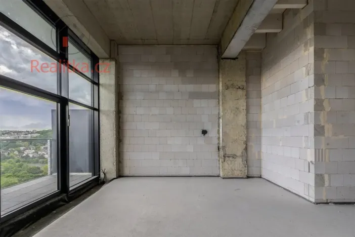 Prodej atypického bytu, Praha - Modřany, Československého exilu, 124 m2