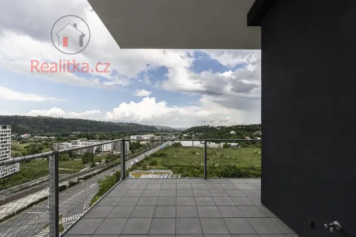 Prodej atypického bytu, Praha - Modřany, Československého exilu, 124 m2