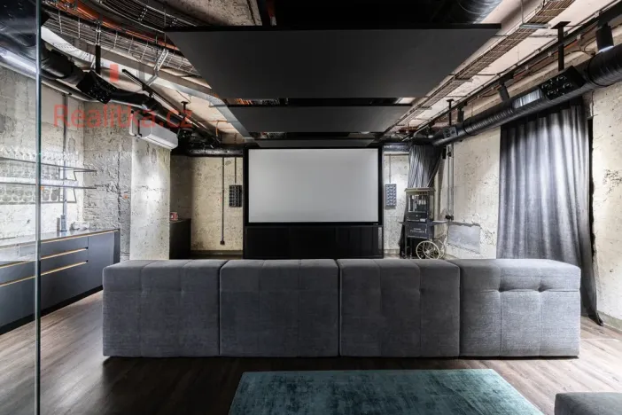 Prodej atypického bytu, Praha - Modřany, Československého exilu, 124 m2