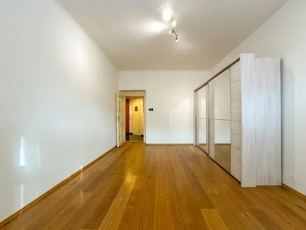 Prodej bytu 2+kk, Praha - Holešovice, U průhonu, 48 m2