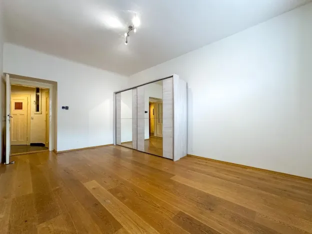 Prodej bytu 2+kk, Praha - Holešovice, U průhonu, 48 m2