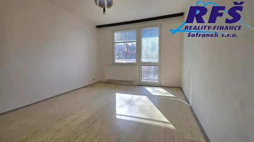 Prodej bytu 3+1, Prachovice, Bučina, 65 m2