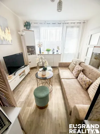 Pronájem bytu 1+1, Varnsdorf, Čelakovická, 45 m2