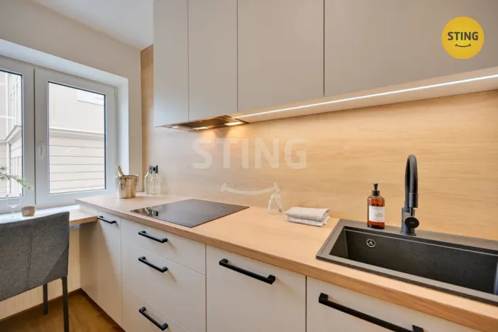 Prodej bytu 2+1, Olomouc, Vančurova, 61 m2