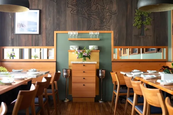 Pronájem restaurace, Praha - Žižkov, Hartigova, 145 m2