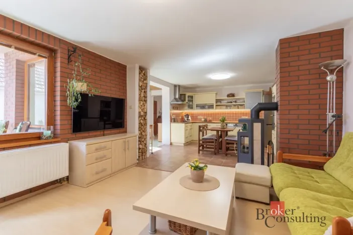 Prodej rodinného domu, Kostice, Lanžhotská, 126 m2