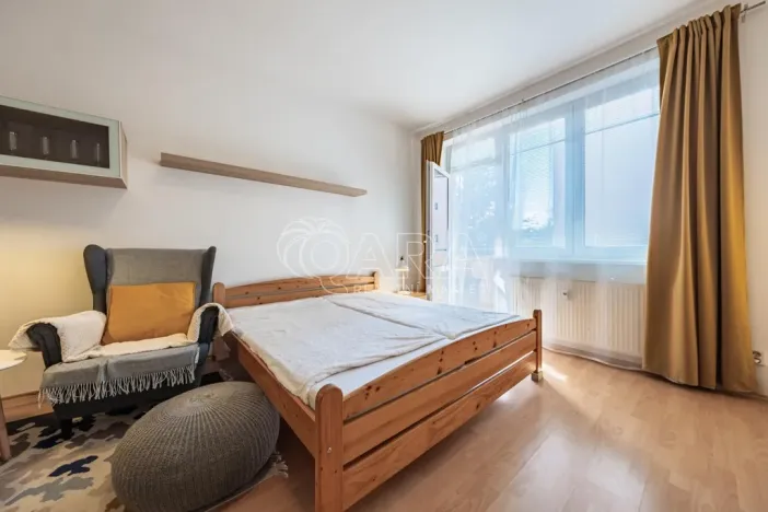 Pronájem bytu 1+kk, Praha - Záběhlice, Záběhlická, 32 m2