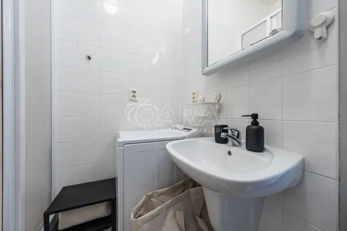 Pronájem bytu 1+kk, Praha - Záběhlice, Záběhlická, 32 m2