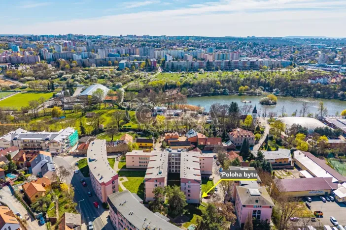 Pronájem bytu 1+kk, Praha - Záběhlice, Záběhlická, 32 m2