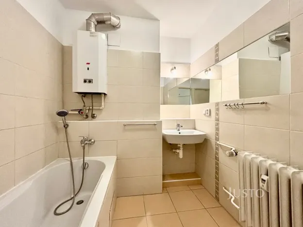 Pronájem bytu 2+1, Ostrava - Moravská Ostrava, Sokolská třída, 60 m2