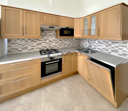 Pronájem bytu 3+1, Praha, náměstí 14. října, 120 m2