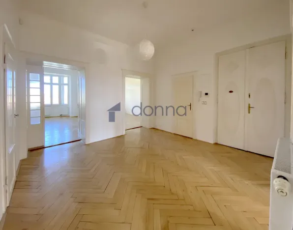 Pronájem bytu 3+1, Praha, náměstí 14. října, 120 m2