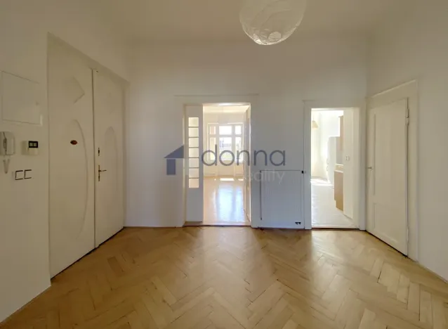 Pronájem bytu 3+1, Praha, náměstí 14. října, 120 m2