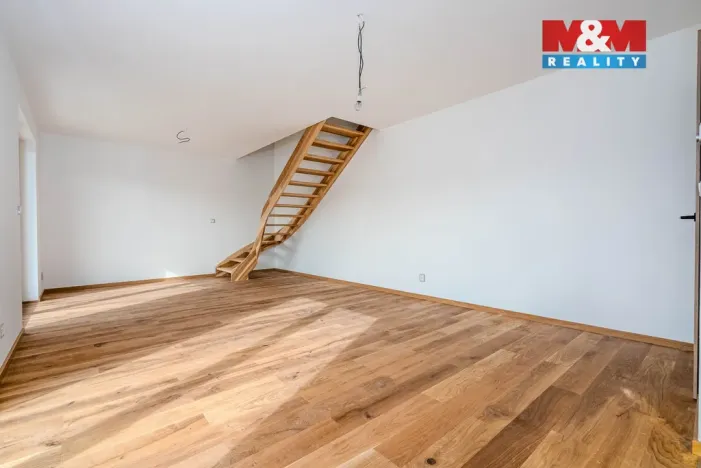 Prodej bytu 3+kk, Klínec, 106 m2