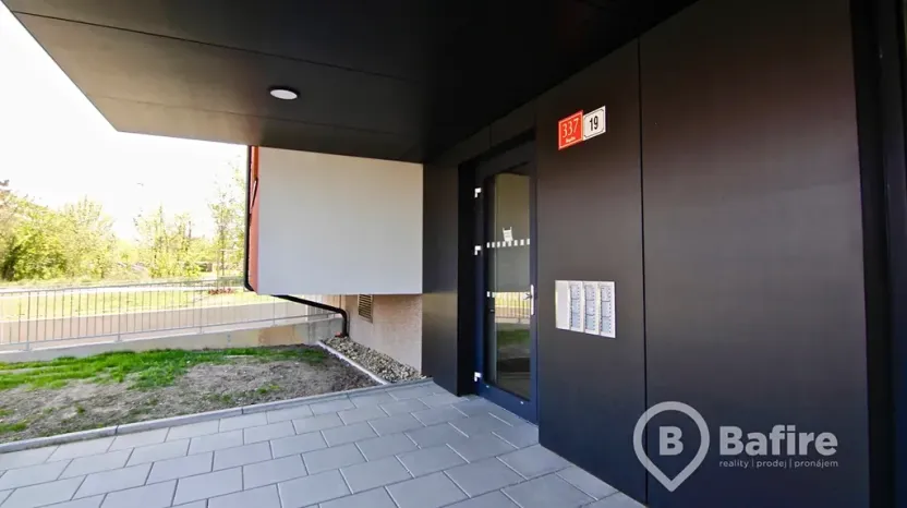 Prodej garážového stání, Olomouc, Edvarda Beneše, 12 m2