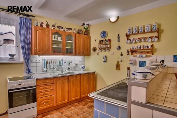 Prodej zemědělské usedlosti, Drhovle - Pamětice, 160 m2