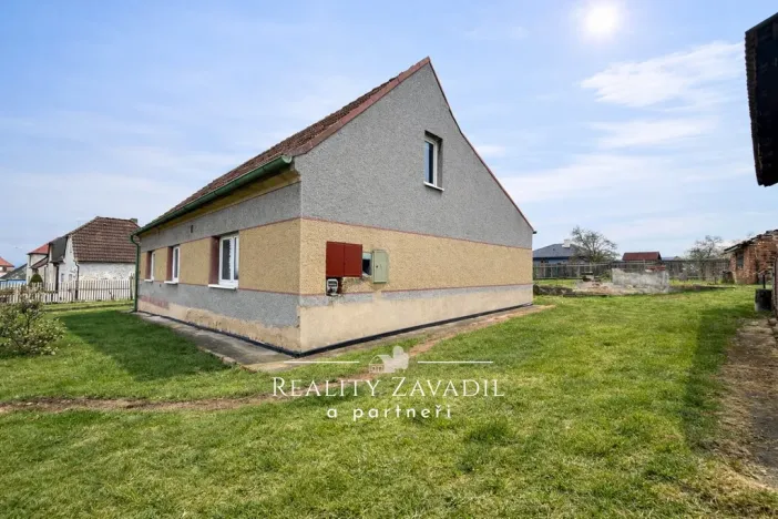 Prodej rodinného domu, Vroutek, Pod Hájem, 130 m2