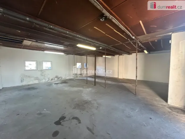 Pronájem skladu, Poděbrady - Poděbrady V, Stavební, 90 m2