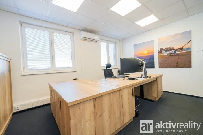 Pronájem kanceláře, Neratovice - Horňátky, 240 m2