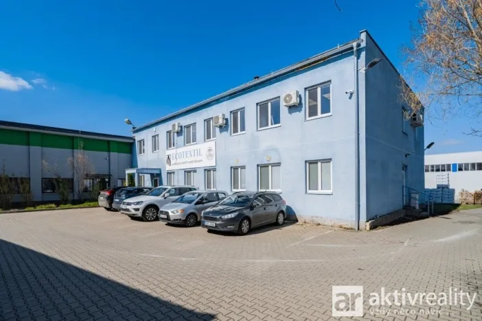 Pronájem kanceláře, Neratovice - Horňátky, 240 m2