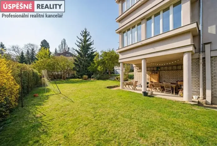 Prodej bytu 3+1, Praha - Dejvice, Na Hanspaulce, 93 m2