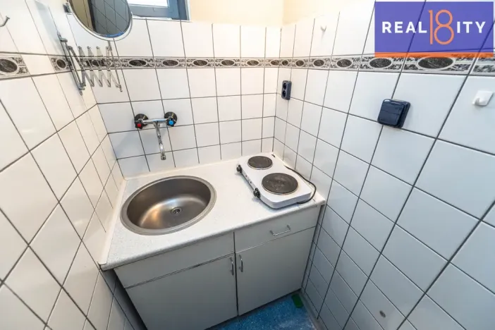 Prodej rodinného domu, Praha, V údolí, 264 m2