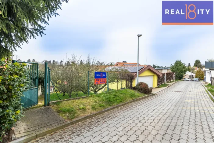 Prodej rodinného domu, Praha, V údolí, 264 m2