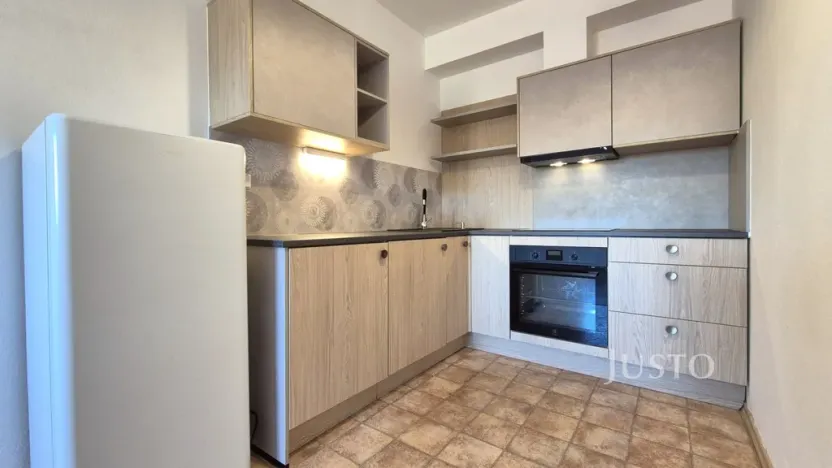 Pronájem bytu 2+kk, Písek - Pražské Předměstí, Topělecká, 40 m2