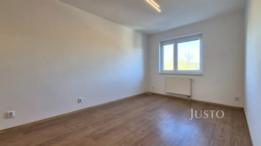 Pronájem bytu 2+kk, Písek - Pražské Předměstí, Topělecká, 40 m2