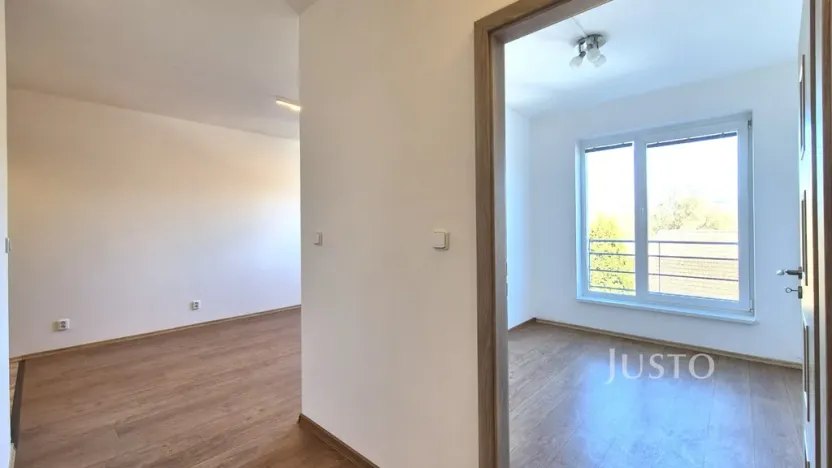 Pronájem bytu 2+kk, Písek - Pražské Předměstí, Topělecká, 40 m2